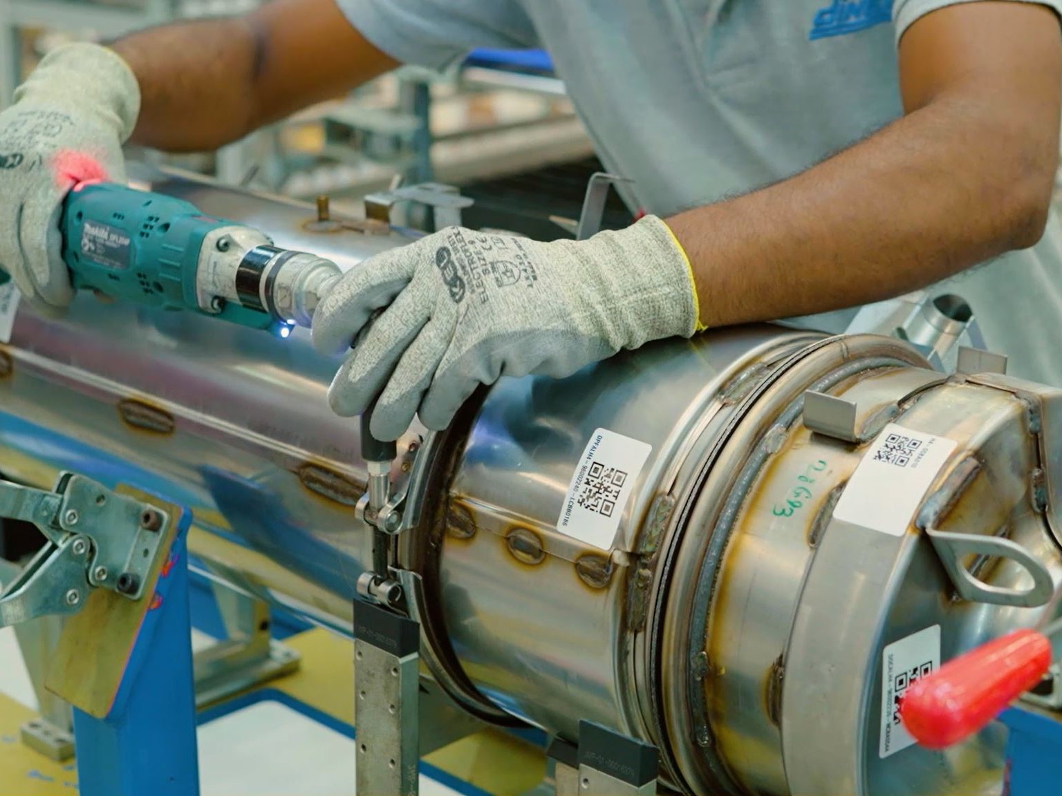 Dinex Final Assembly Process.2 4 3